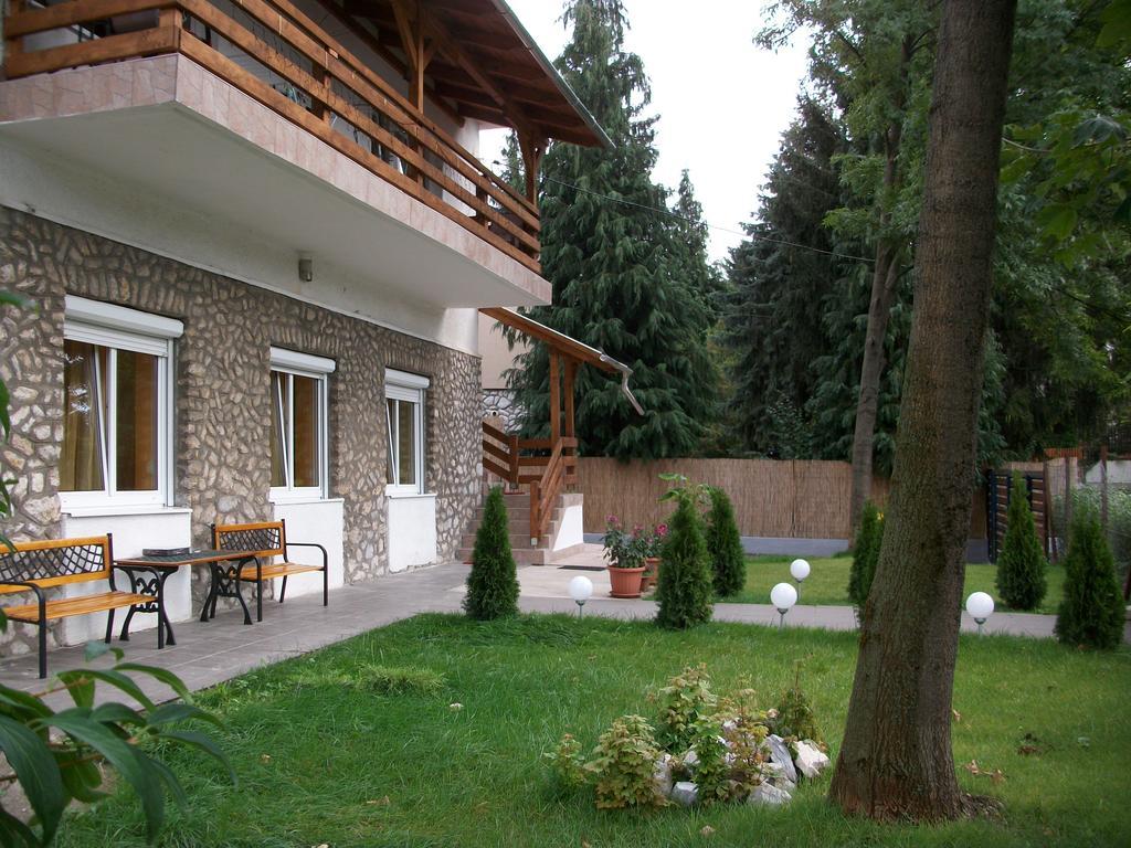 Eden Ii. Hotel Miskolc Exterior photo